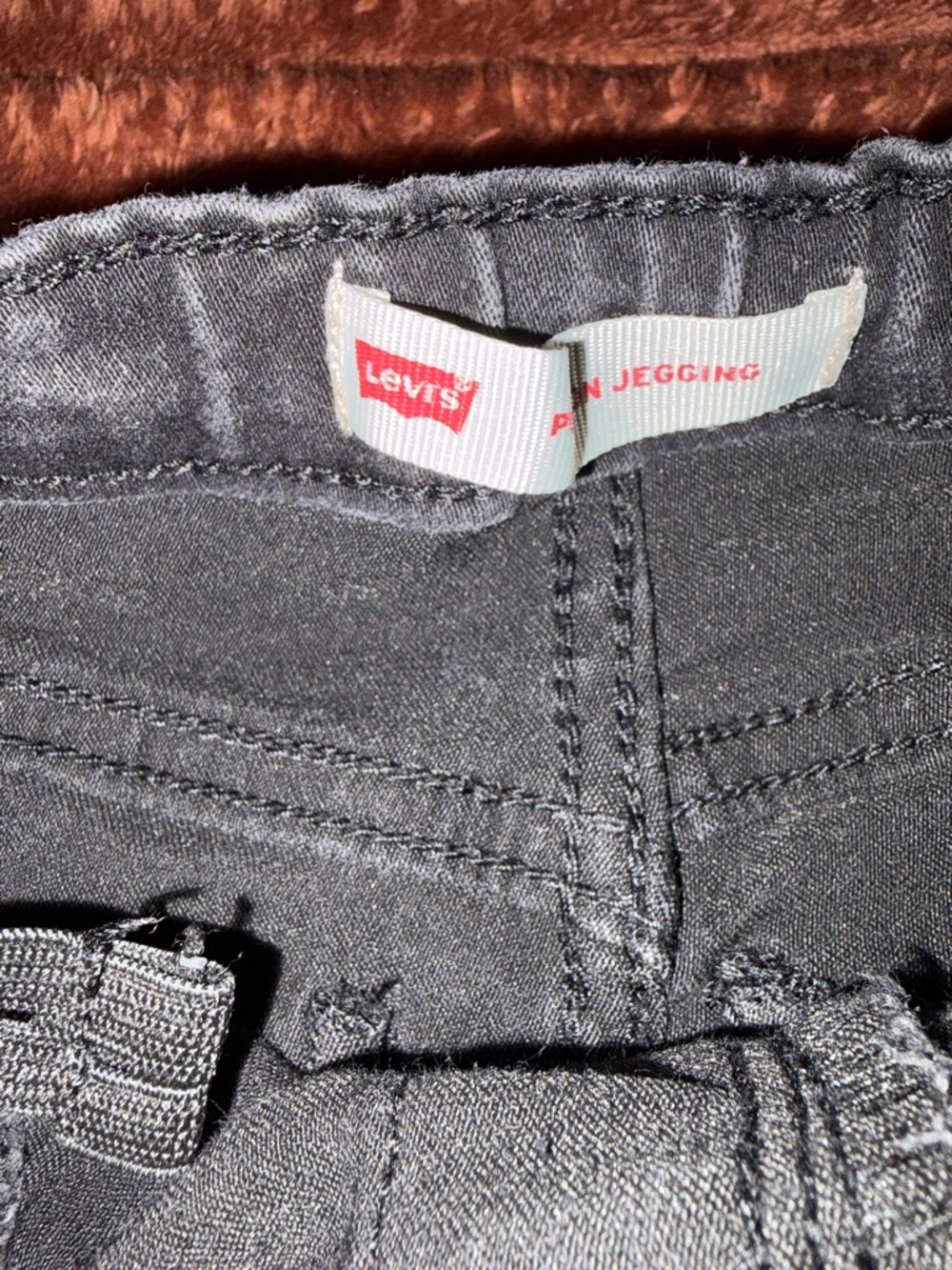 Levi's Girls Skinny Jeans - Black & Blue Denim - Picture 3 of 4